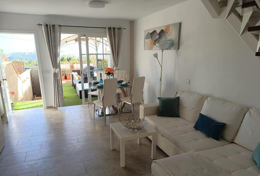 Precioso Duplex Con Vistas Al Oceano Apartment Каляо Салвахе Екстериор снимка